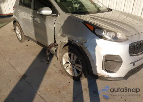 2017 Kia Sportage Lx z USA, uszkodzony, nr VIN KNDPM3AC3H7163984